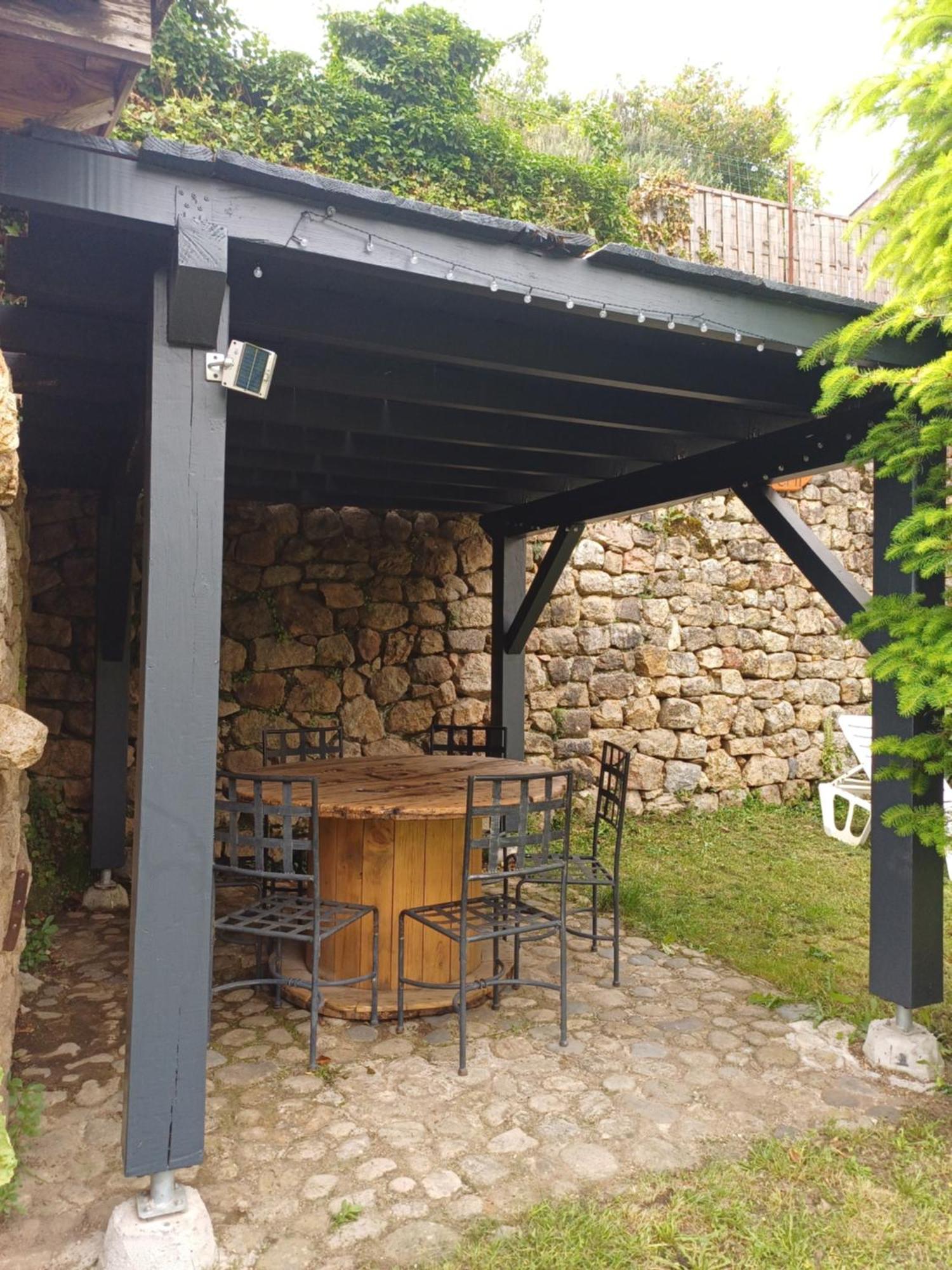 Gite L'Escoferii Vocance Luaran gambar